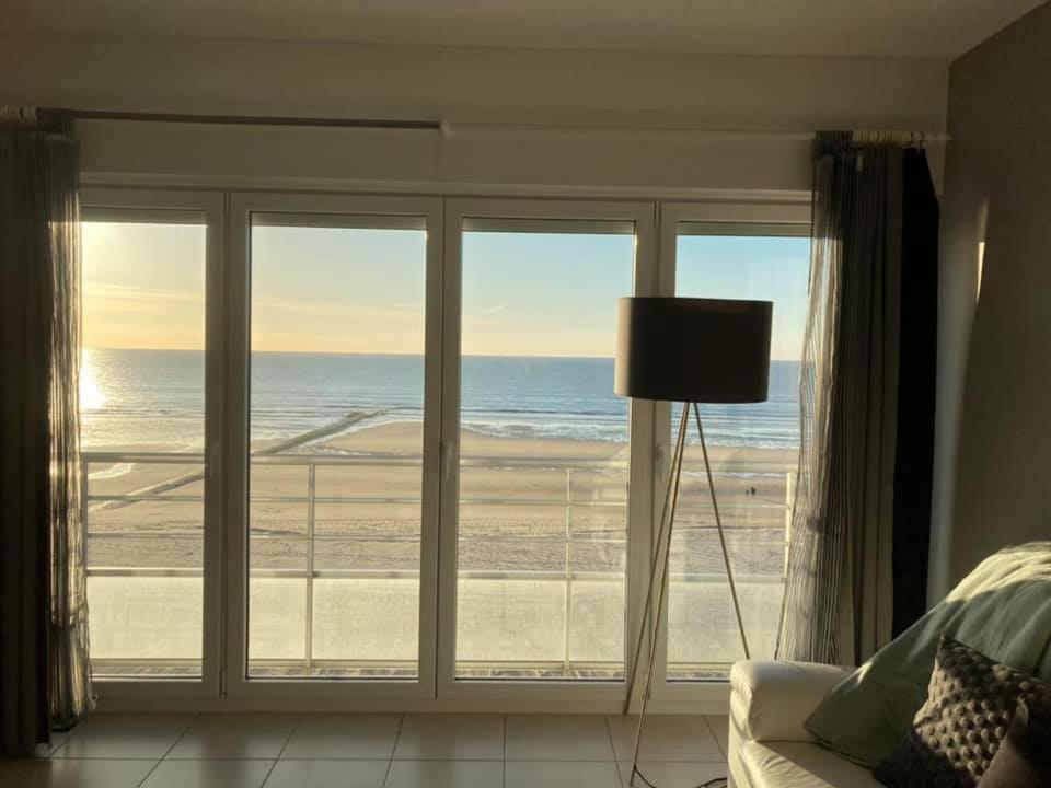Knappe Studio Met Subliem Zeezicht! Oostende Eksteriør bilde